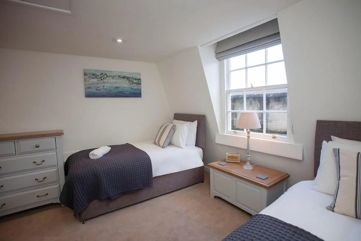 ※ Stunning, Bath Townhouse, City Centre Apartment
