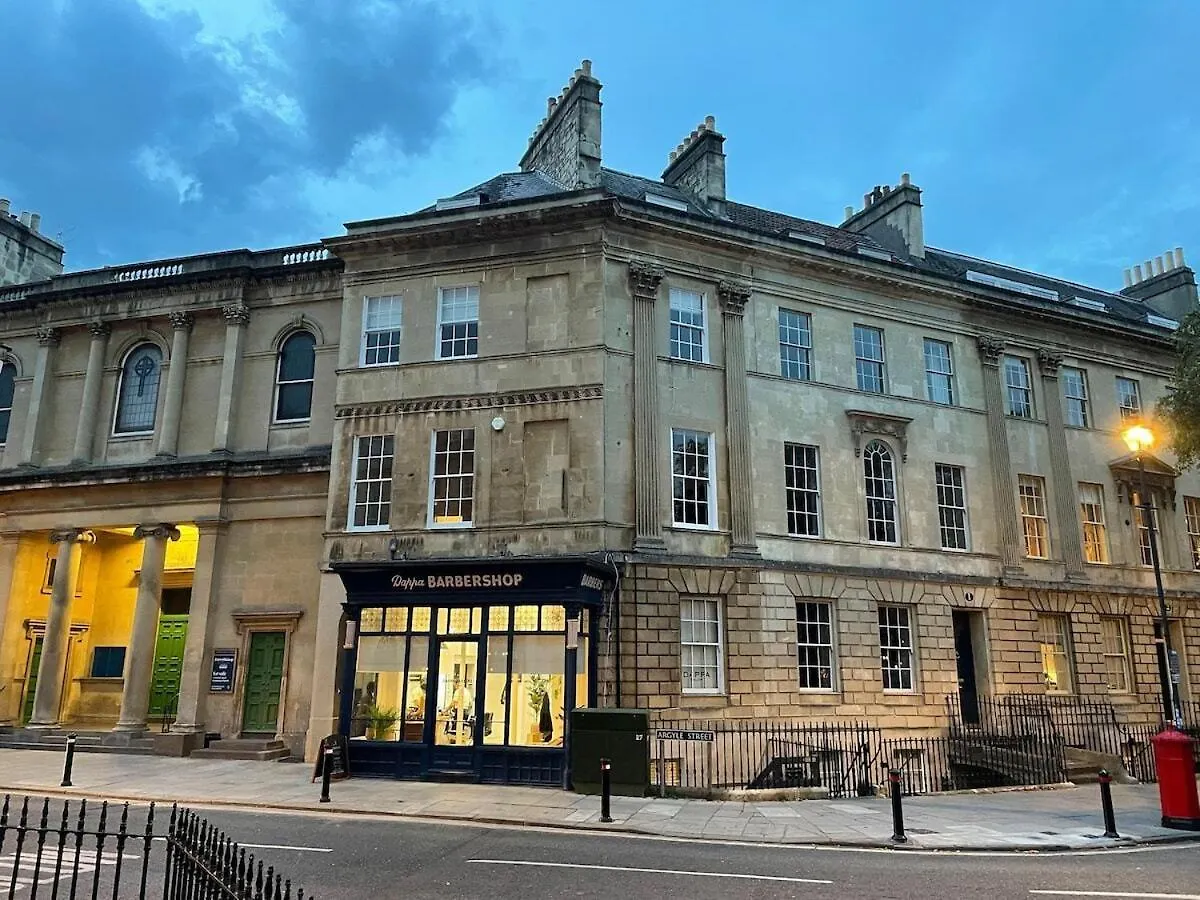 ※ Stunning, Bath Townhouse, City Centre