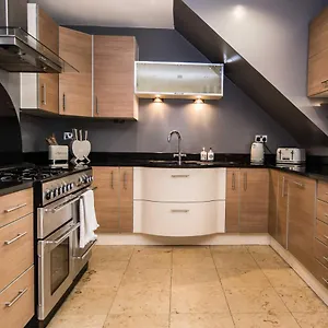  Apartment 31 Queens Terrace United Kingdom