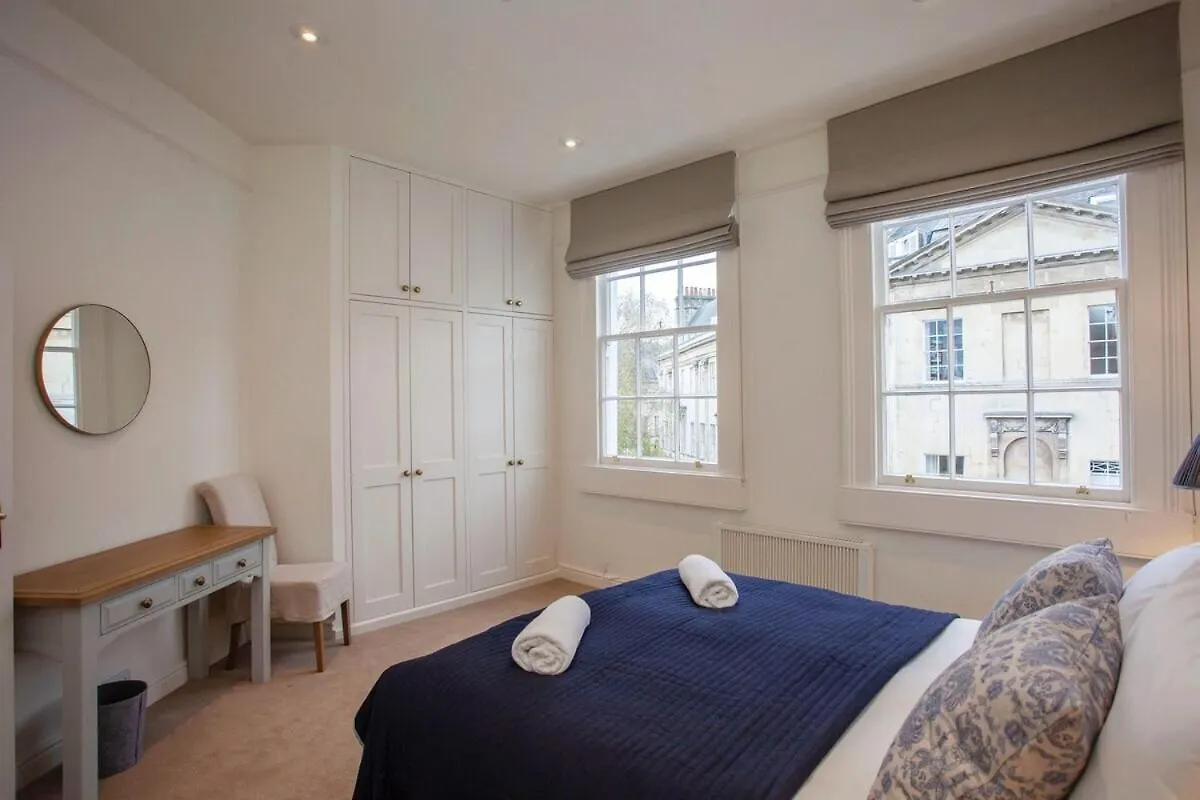 Apartment ※ Stunning, Bath Townhouse, City Centre